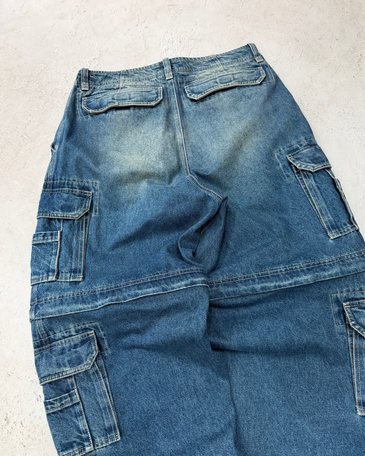 VETEMENTS Transformer Baggy Jeans