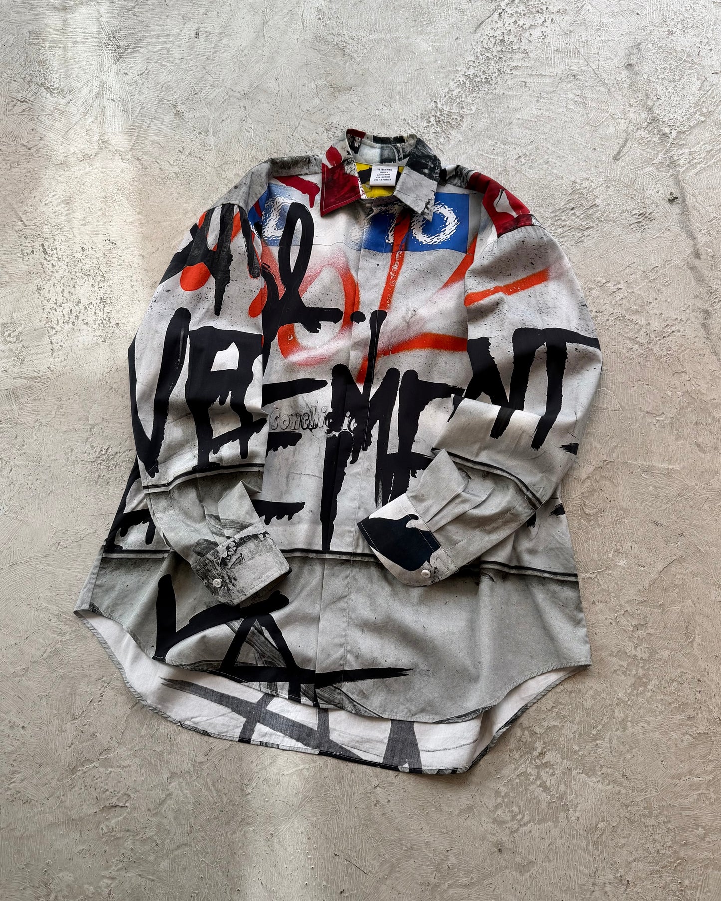 VETEMENTS 23AW Graphic L/S Shirt