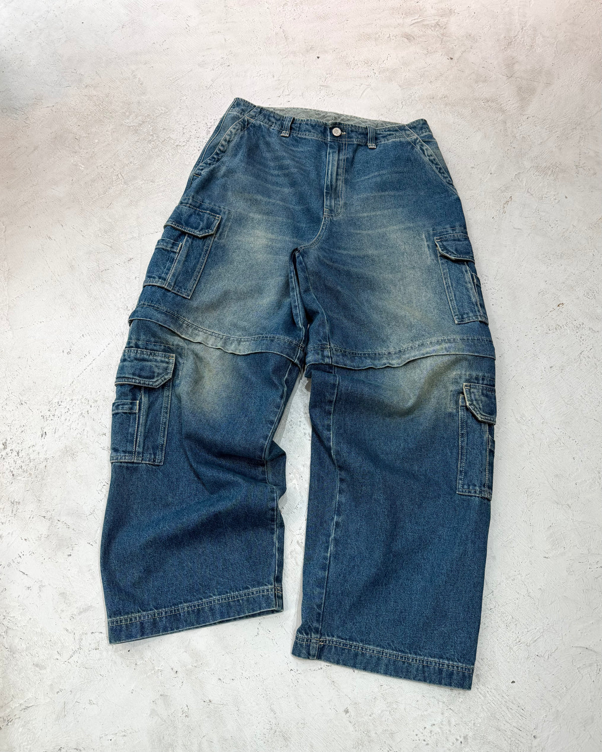 VETEMENTS Transformer Baggy Jeans