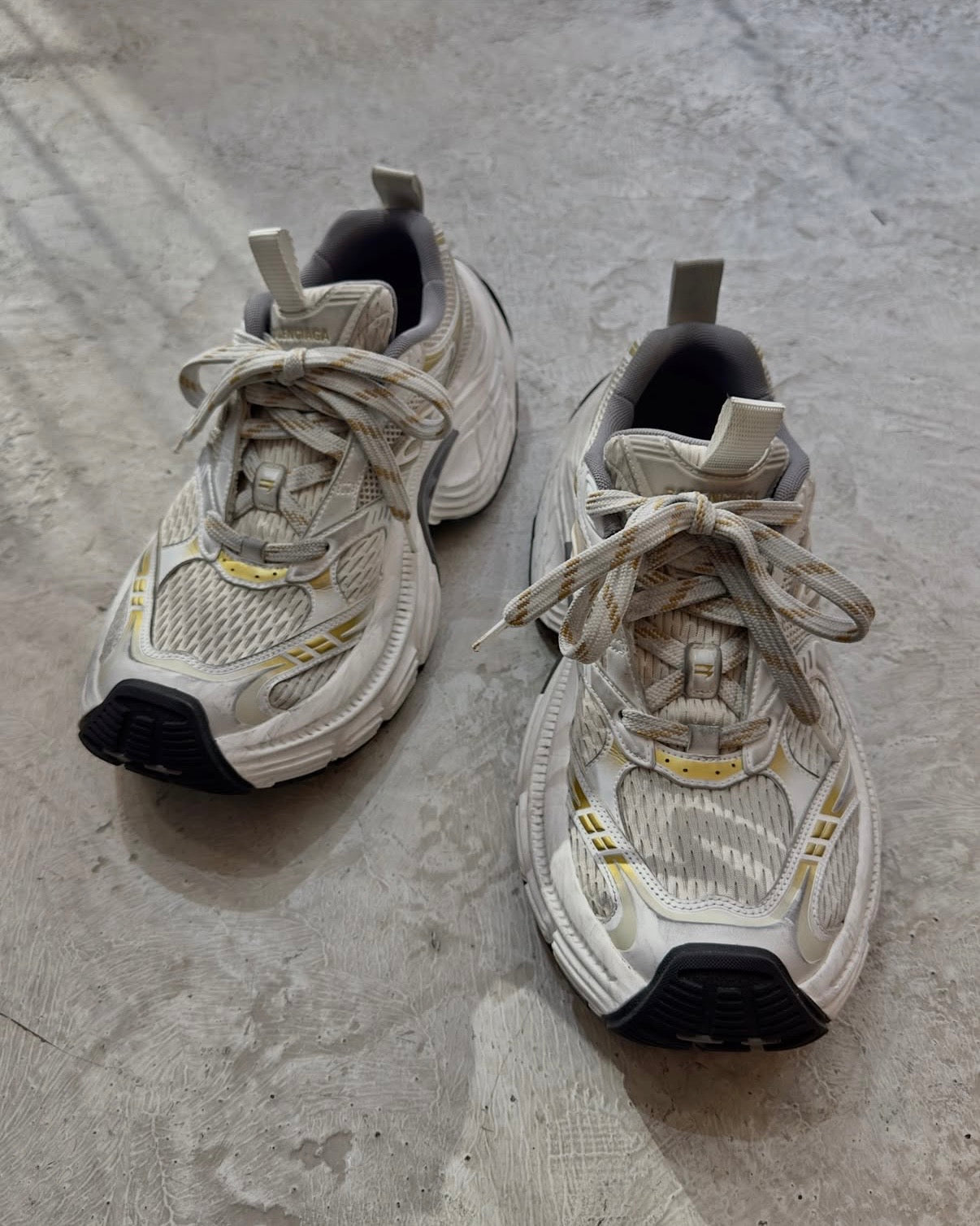 BALENCIAGA 6XL Sneakers