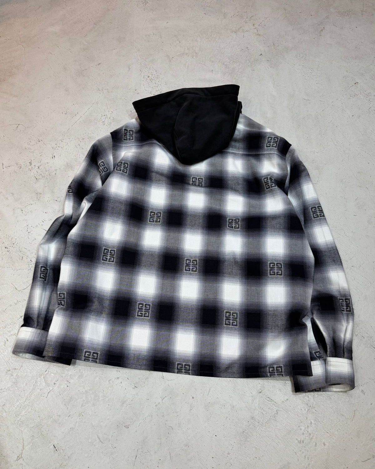 GIVENCHY Check-Pattern Oversize Hooded Shirt JKT