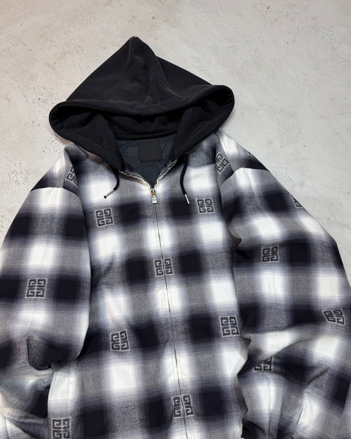 GIVENCHY Check-Pattern Oversize Hooded Shirt JKT