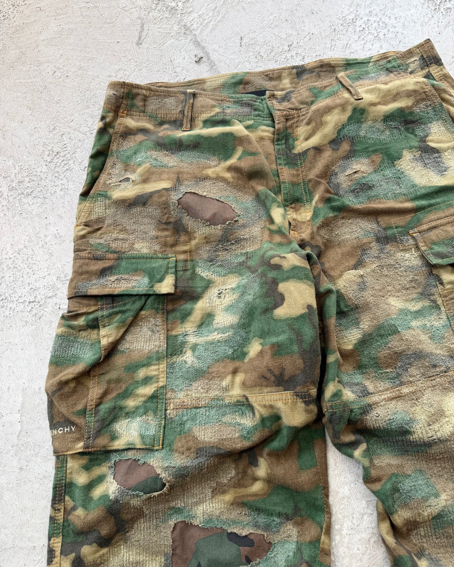 GIVENCHY Distressed Camouflage-Print  Cargo Pants