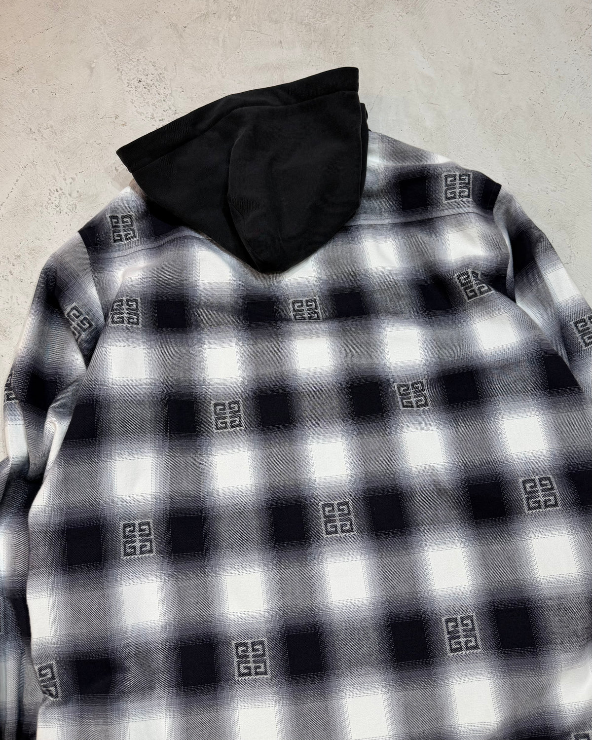 GIVENCHY Check-Pattern Oversize Hooded Shirt JKT