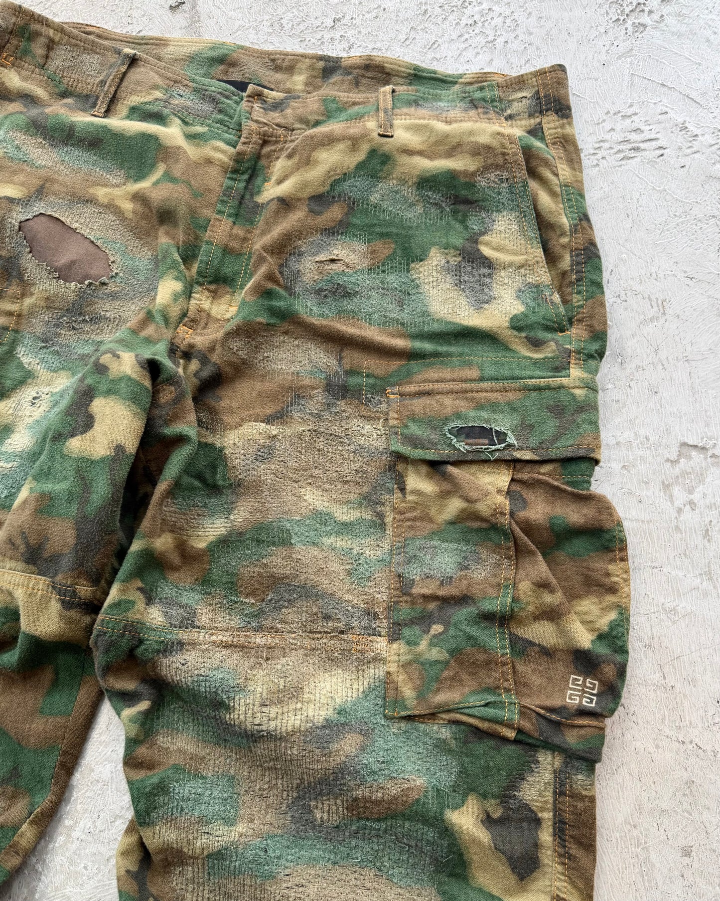 GIVENCHY Distressed Camouflage-Print  Cargo Pants
